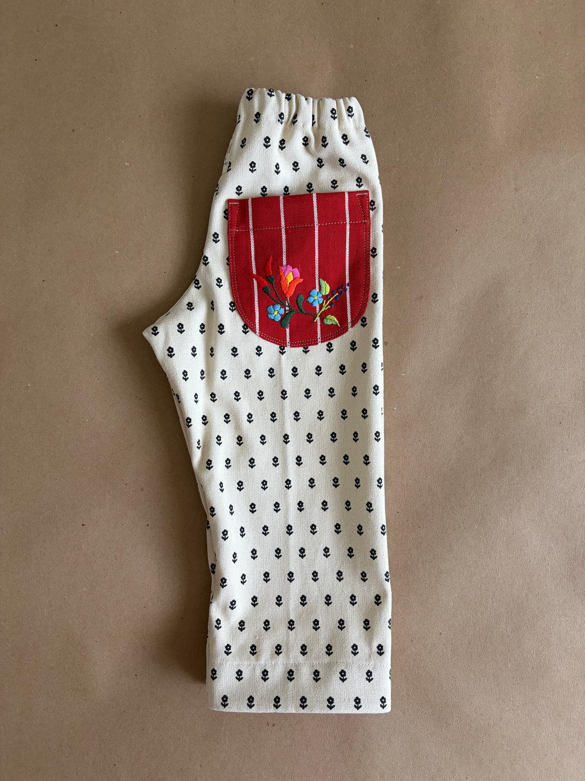 RTS | wide leg ditsy floral Pants | 2-3yr