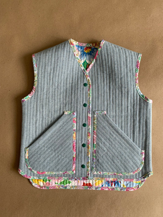 RTS Boxy Quilted Vest | size 7-9yr