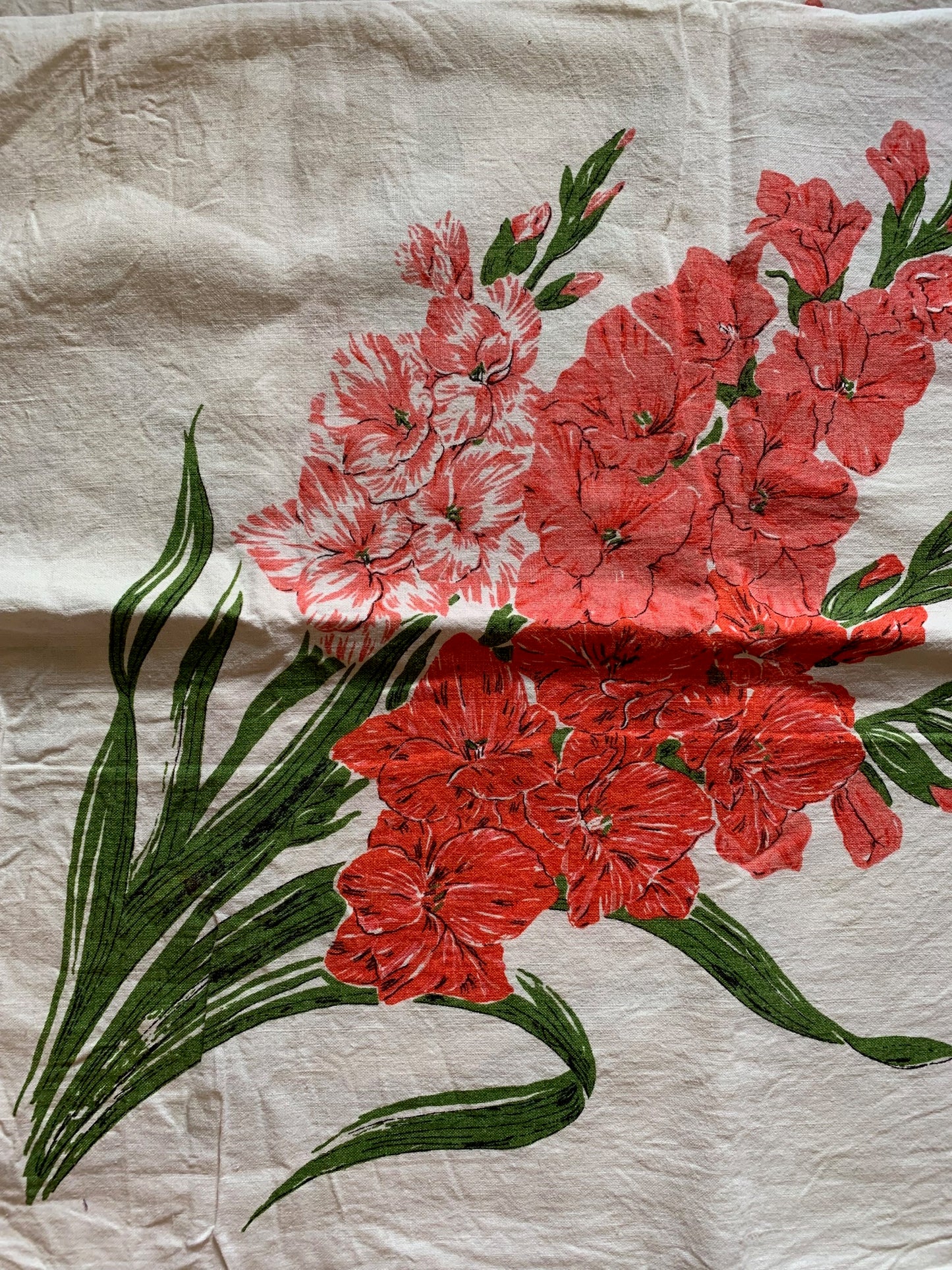 Vintage Gladiola Linen Tablecloth