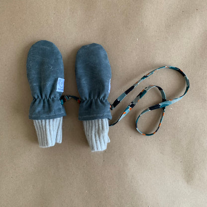 Waxed Canvas Mittens